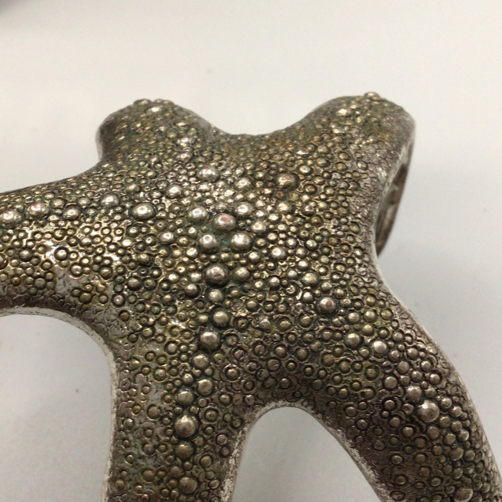 Vintage retired Lucky Brand Cast Metal Starfish Bracelet - Picture 6 of 6